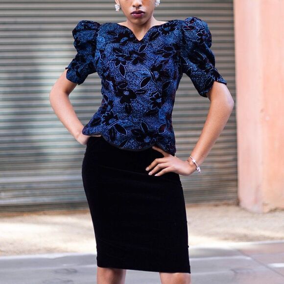 Jessica McClintock Dress Vintage Black Velvet Blue Sparkles Open BackSize 8